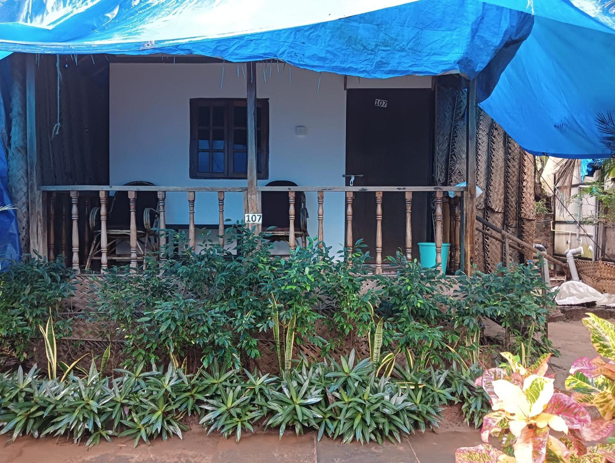 Costantina Huts Hotel Agonda Exterior photo